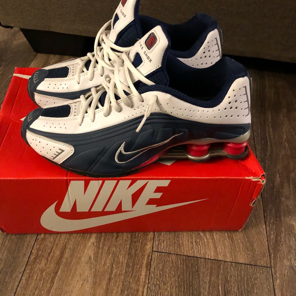 Nike shox